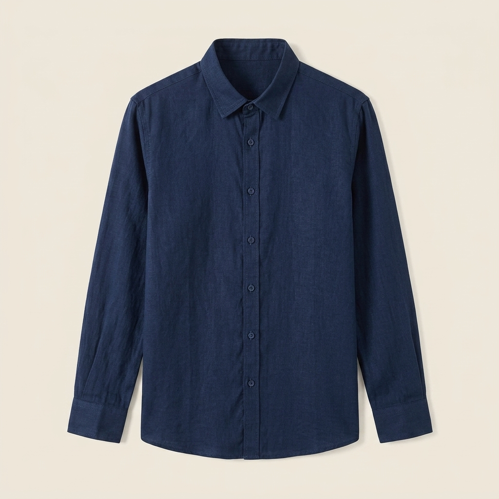 Camisa azul marino flatlay