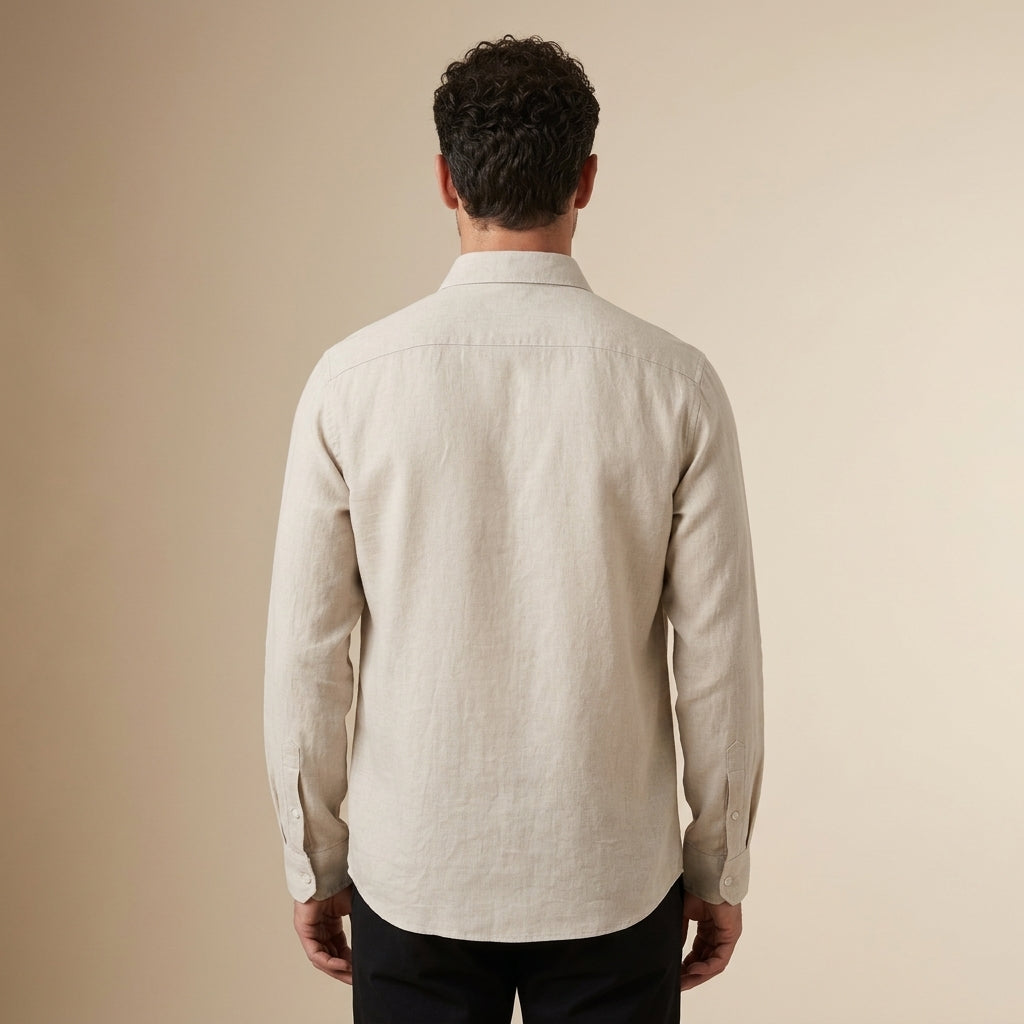 Camisa beige vista trasera