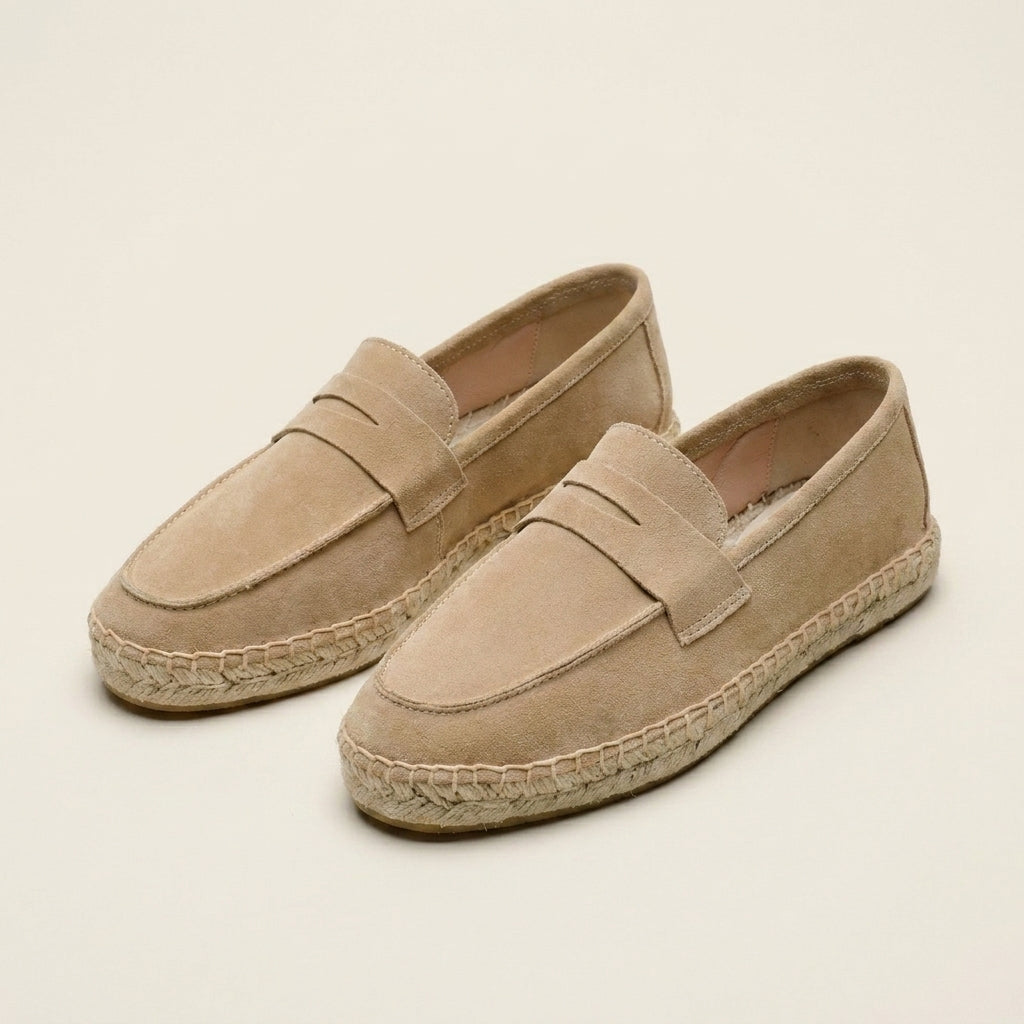 Espadrille beige flatlay